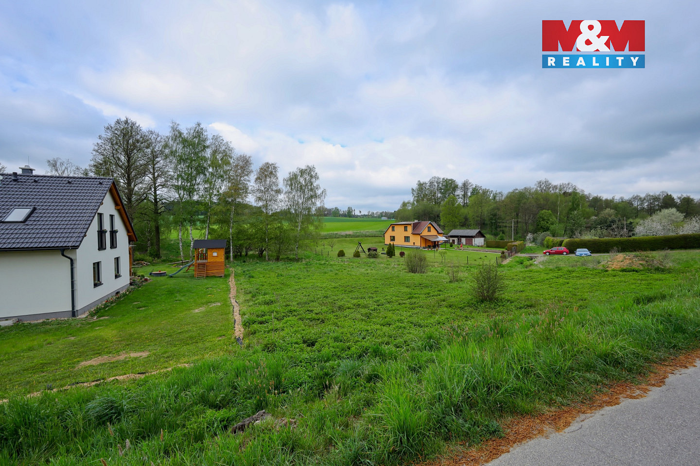 Prodej stavebního pozemku 2 109 m² – fotografie 3