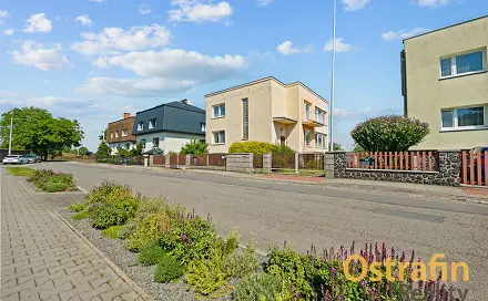 Prodej domu 194 m² s pozemkem 686 m², Pavla Strádala, Hlučín, okres Opava