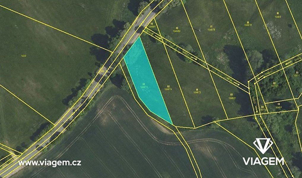 Prodej pole 582 m², Sulice – náhled fotky 3