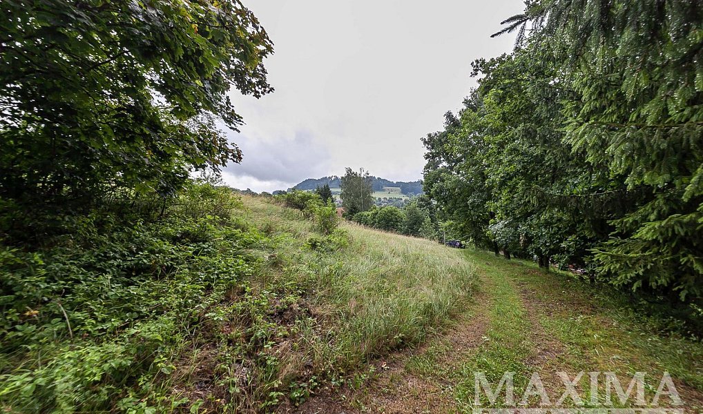 Prodej stavebního pozemku 4 517 m², Slaná – náhled fotky 23