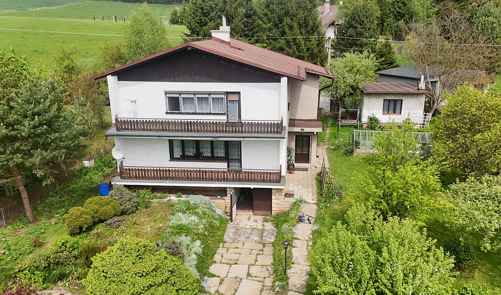 Prodej domu 260 m², Hejtmánkovice – náhled fotky 2