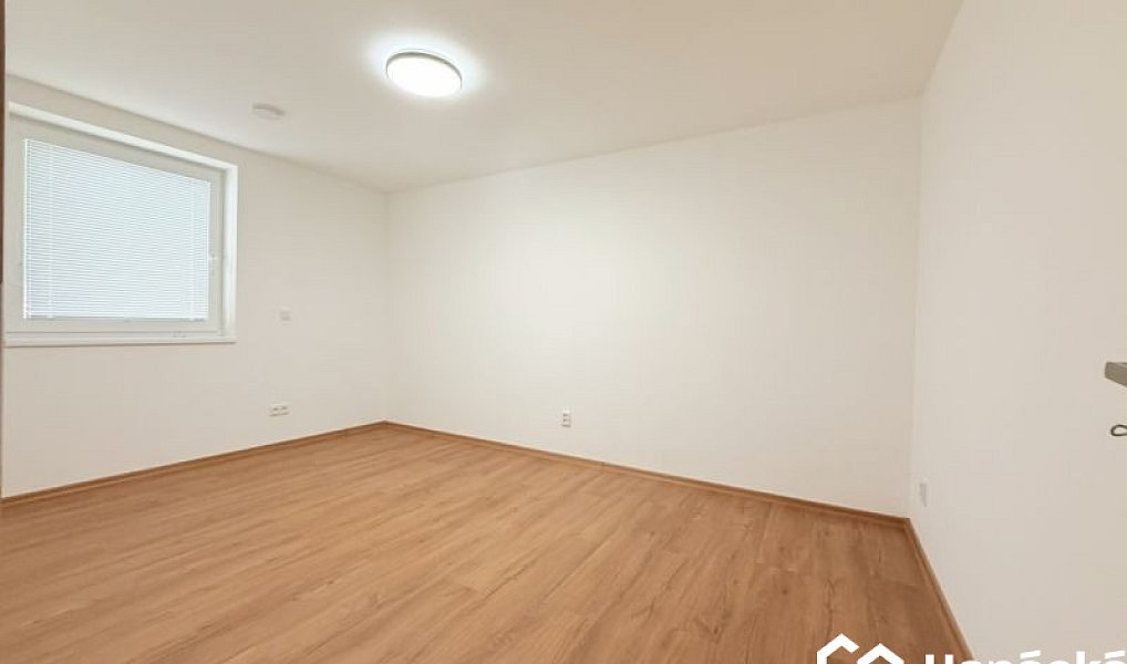 Pronájem bytu 1+1 42 m², Bystřice pod Hostýnem – náhled fotky 9