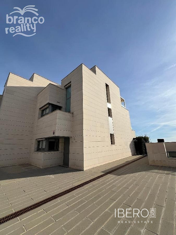 Casa 5+kk – Torredembarra, Dalt la Torre, Tarragonès - Vista 3