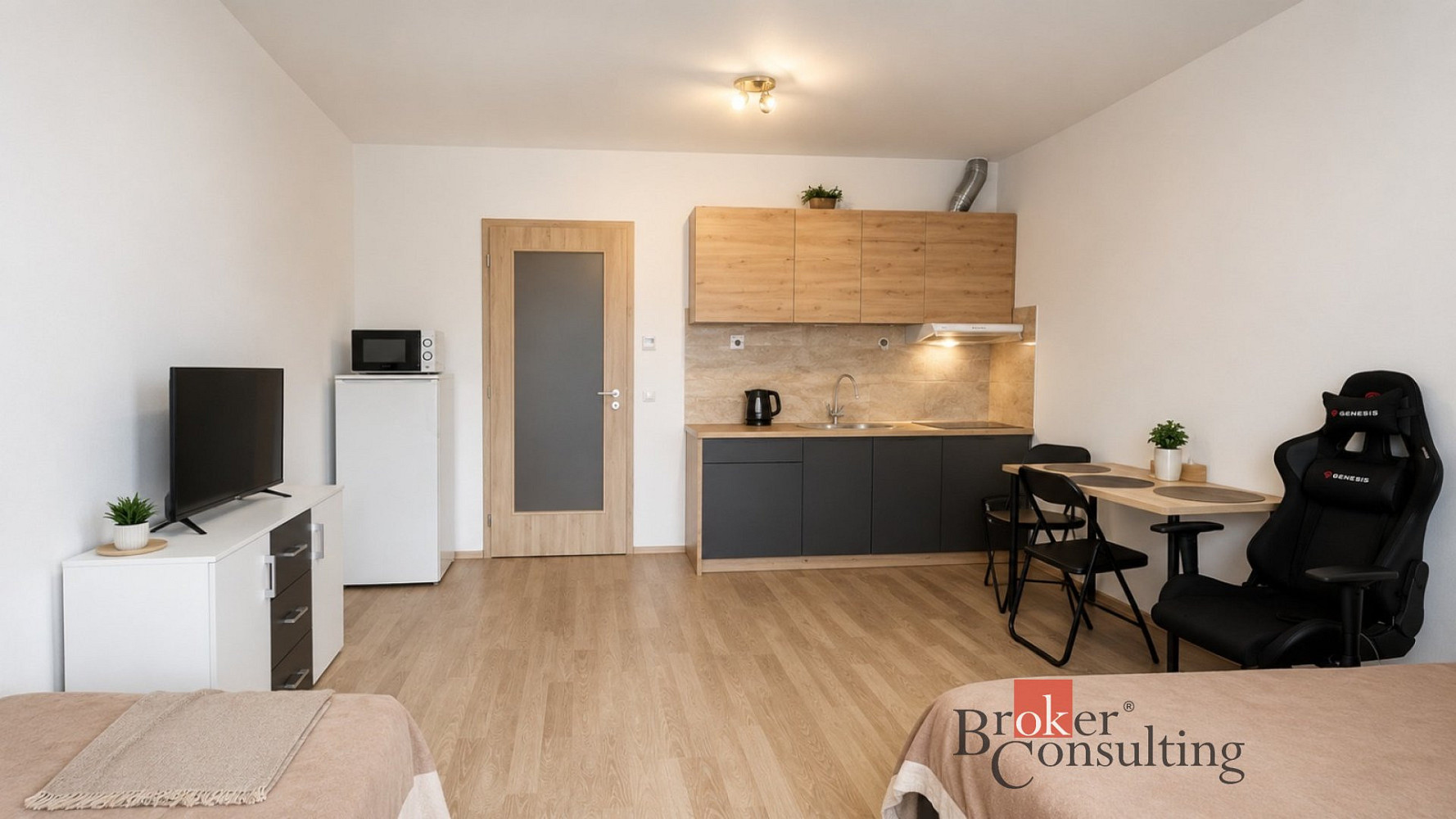 Prodej bytu 1+kk 35 m² — photo 2