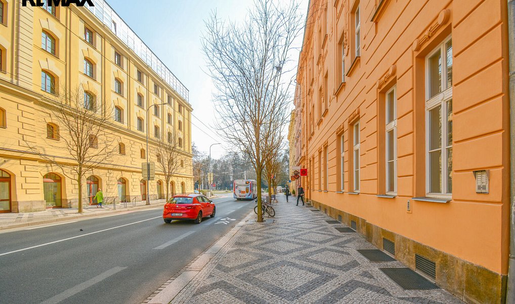 Pronájem kanceláře 61 m², Hradec Králové – náhled fotky 14