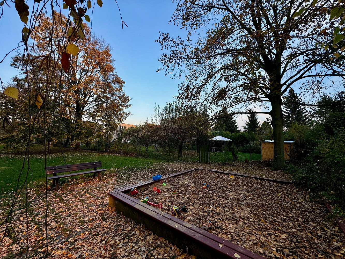 Prodej stavebního pozemku 600 m² — photo 4