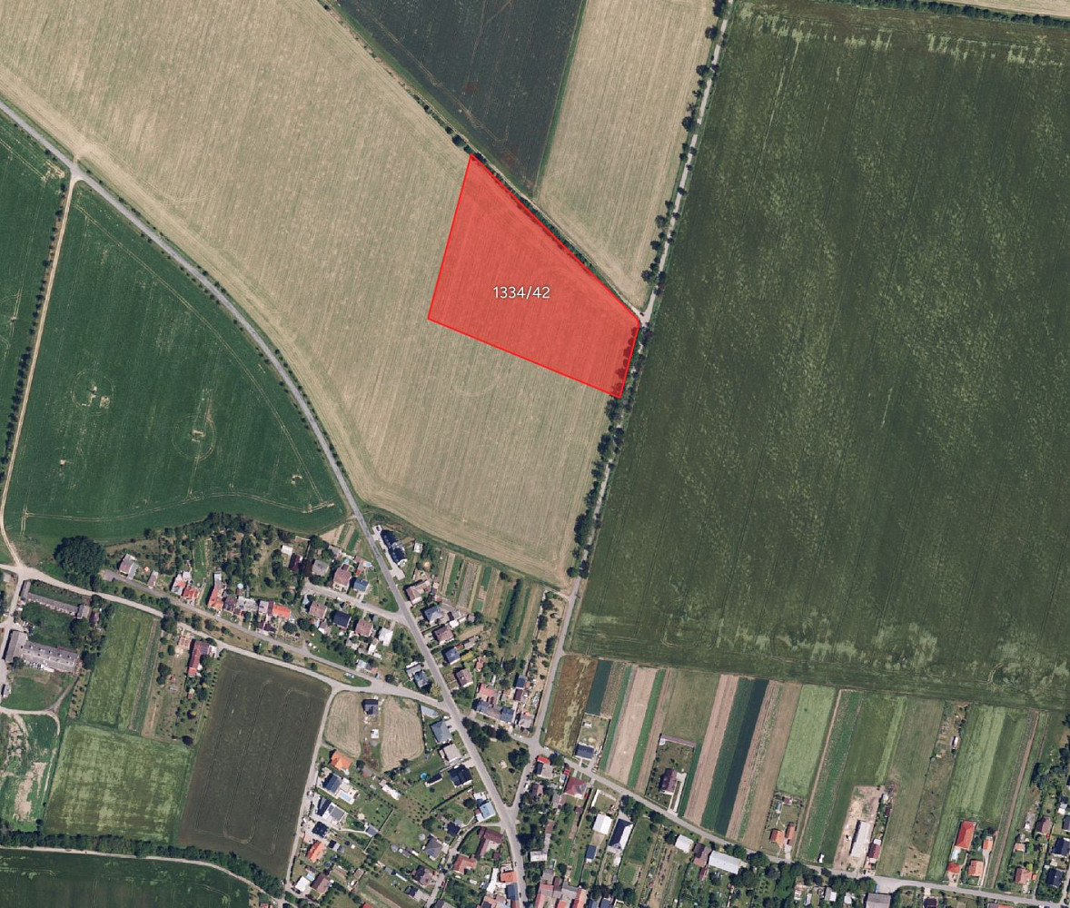 Prodej pole 21 404 m²