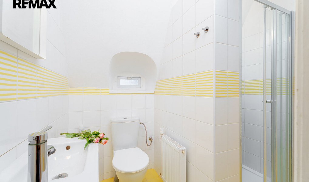 Prodej domu 269 m² s pozemkem 496 m², Praha – náhled fotky 18