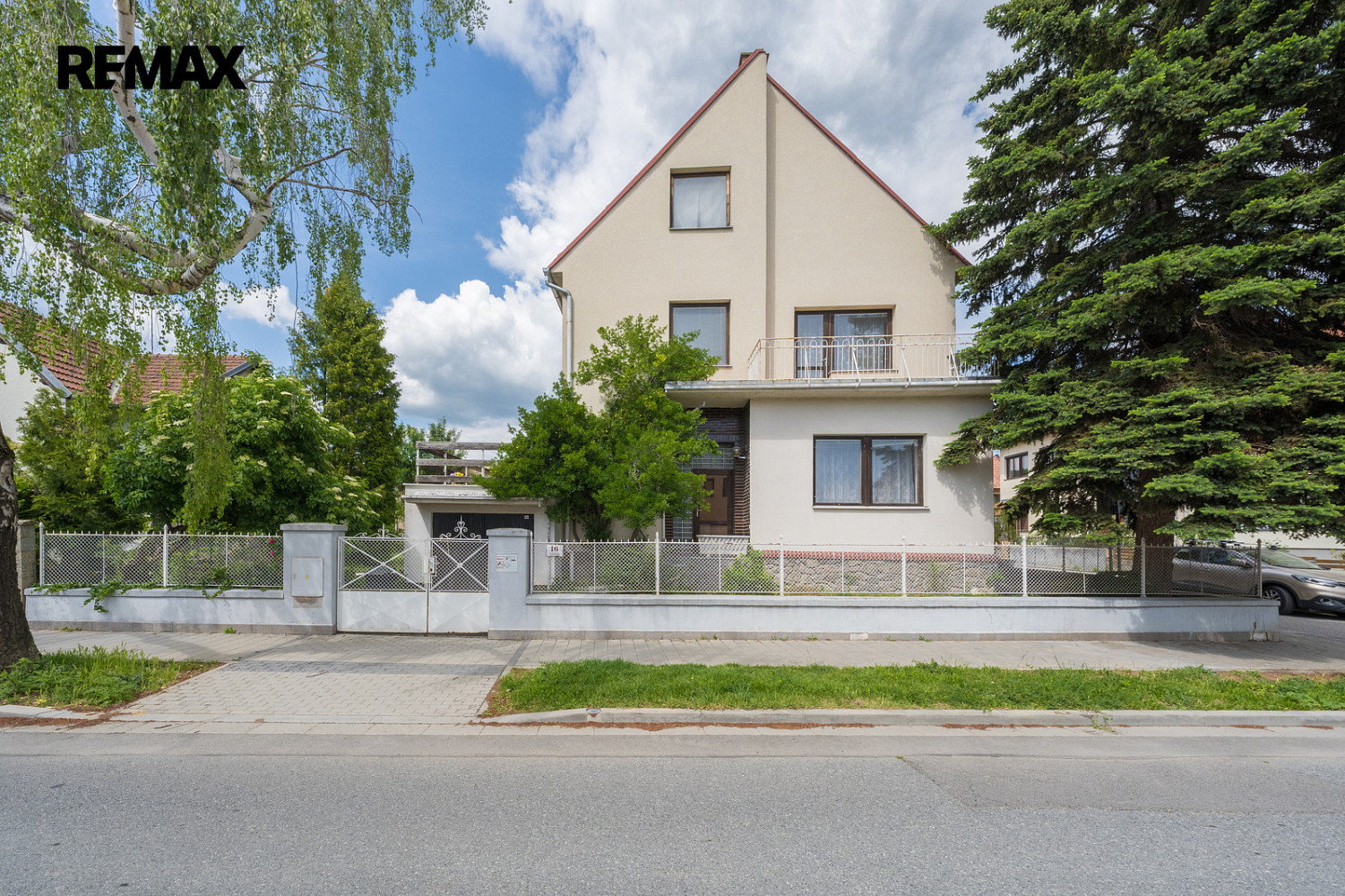 Prodej domu 139 m² s pozemkem 236 m²