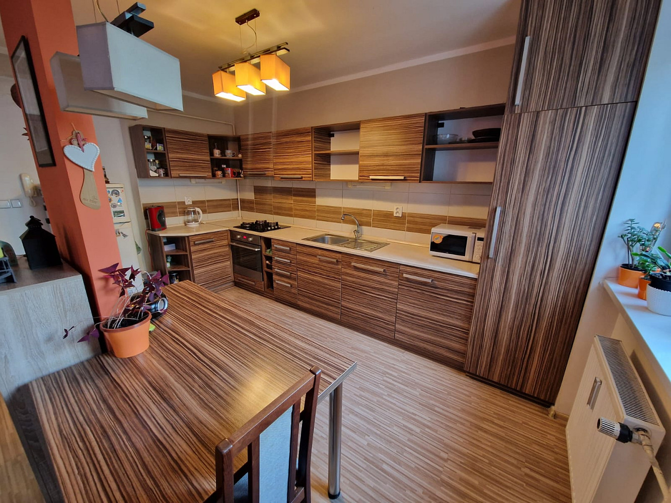 Pronájem bytu 2+kk 58 m² – fotografie 3