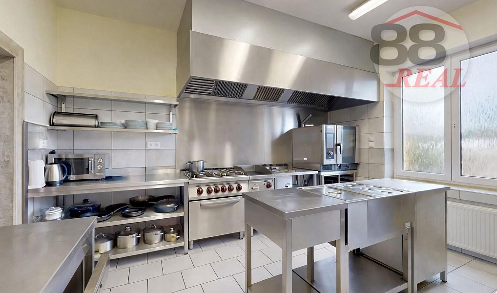 Pronájem restaurace 156 m², Klášterec nad Ohří – náhled fotky 2
