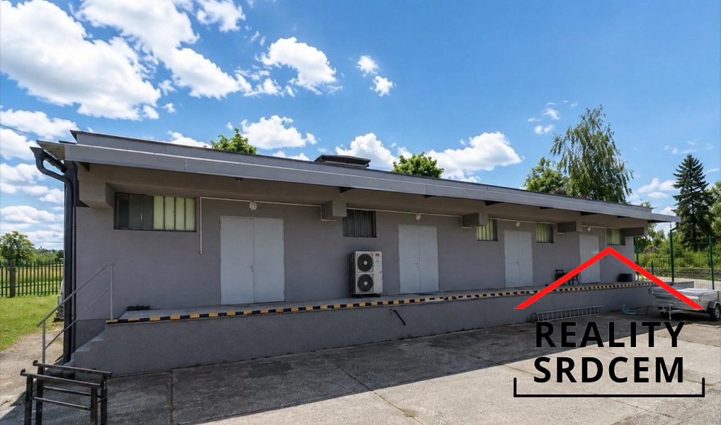 Pronájem skladovacích prostor 274 m², Šenov – fotka 1 z 15