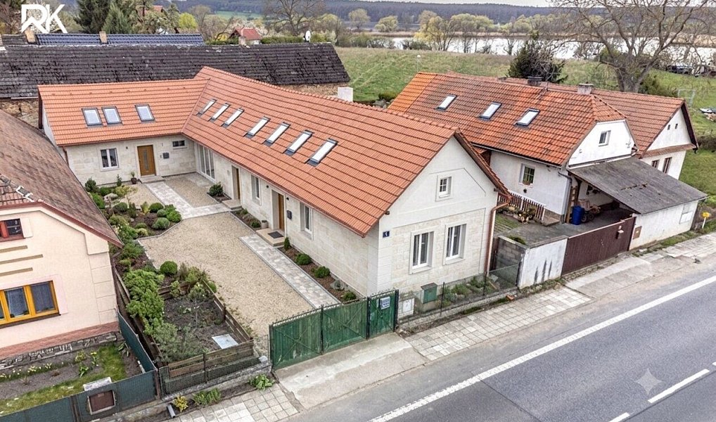 Prodej domu 180 m² s pozemkem 388 m², Dlouhopolsko – náhled fotky 4