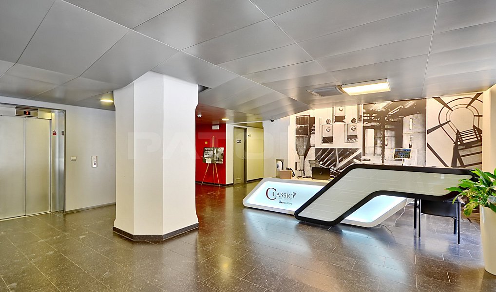 Pronájem kanceláře 653 m², Praha – náhled fotky 12