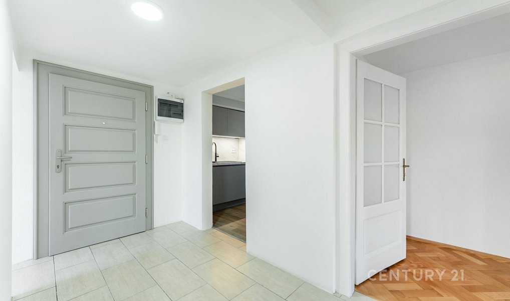 Prodej bytu 3+kk 73 m², Praha – náhled fotky 20