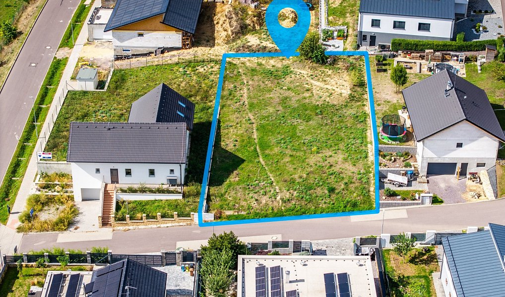 Prodej pozemku, 867 m², Znojmo, Dobšice