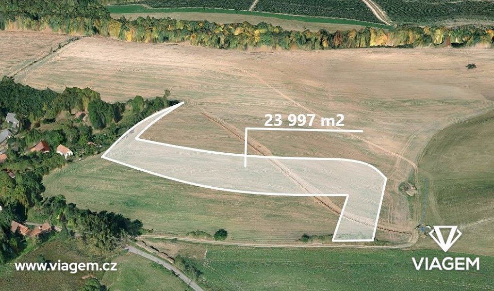Prodej pole 7 999 m², Dolní Bousov – fotka 1 z 5