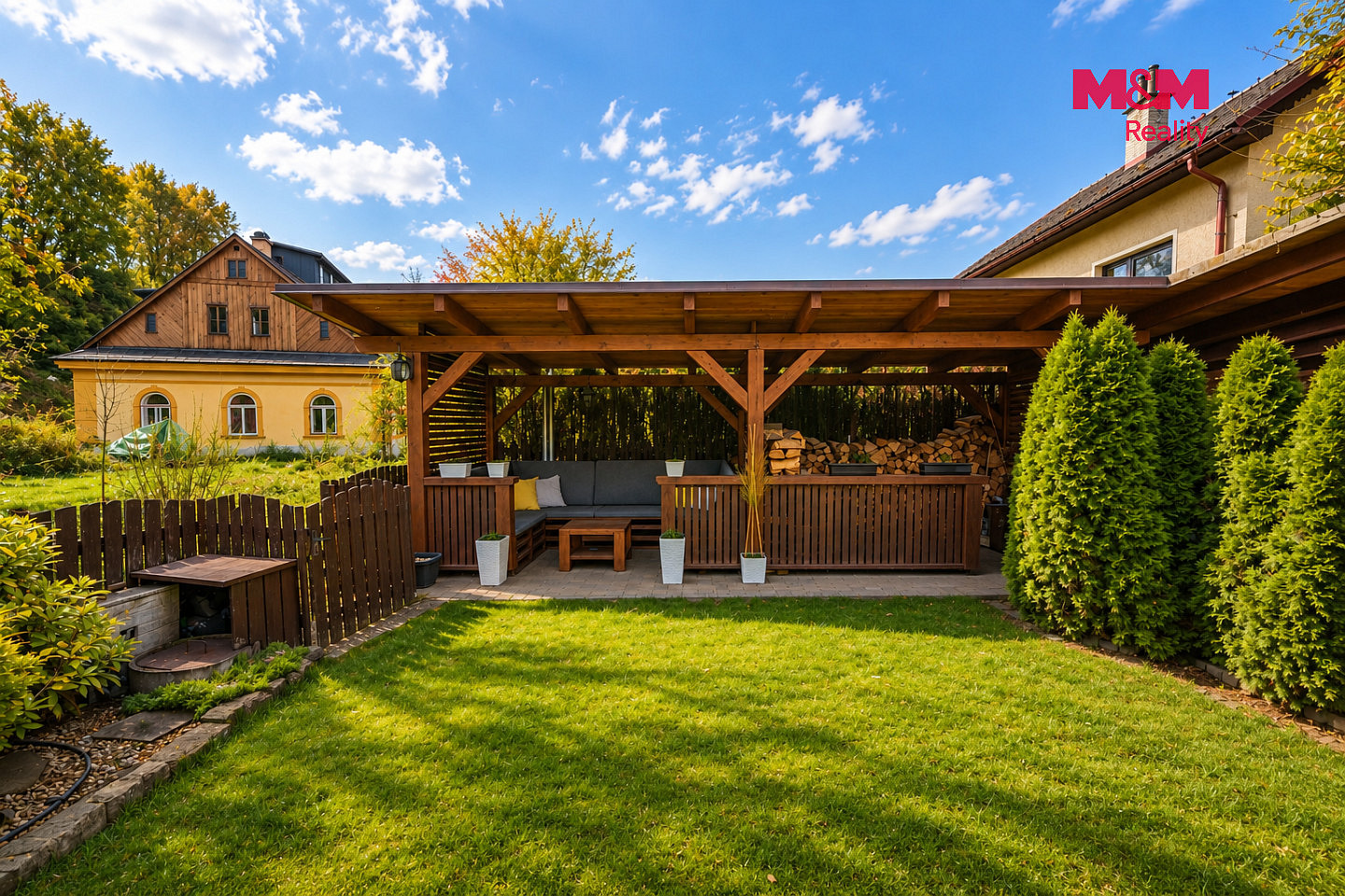 Prodej domu 144 m² s pozemkem 603 m² – fotografie 3