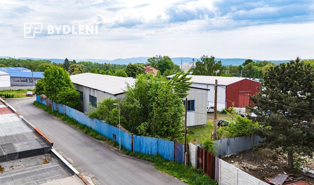 Prodej skladovacích prostor 1 110 m², Krupka – náhled fotky 24