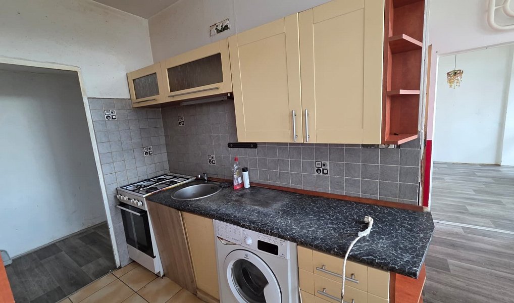 Pronájem bytu 3+1 62 m², Most – náhled fotky 2