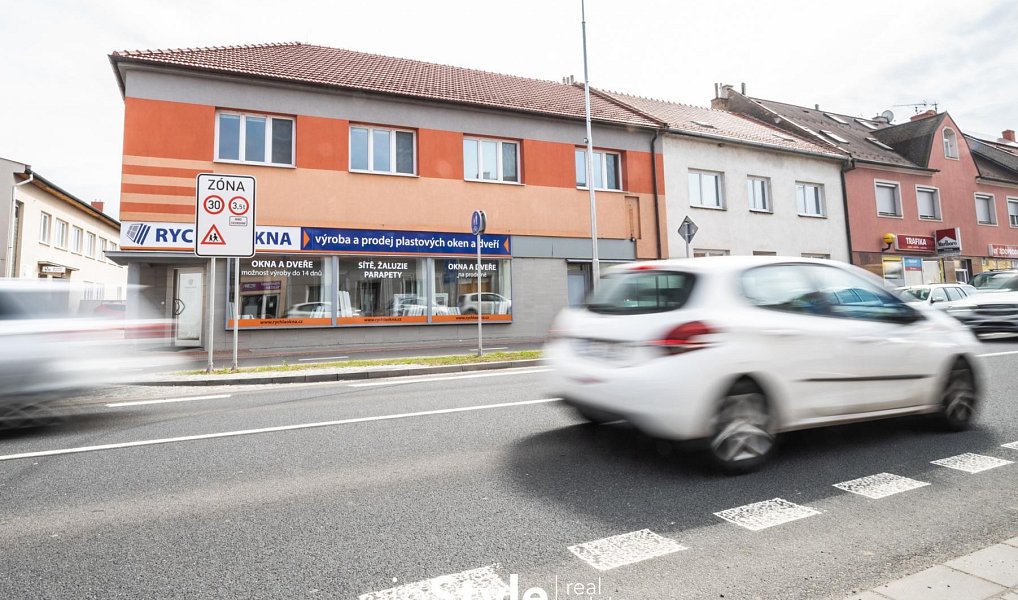 Pronájem bytu 3+1, 97 m², Uherské Hradiště, Kunovice