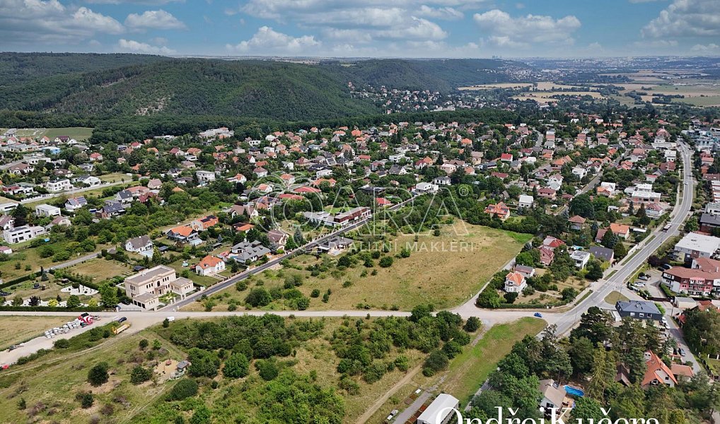 Prodej stavebního pozemku 1 593 m², Černošice – náhled fotky 4