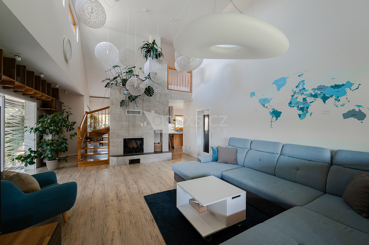 Prodej domu 291 m² s pozemkem 1 729 m² – fotografie 4