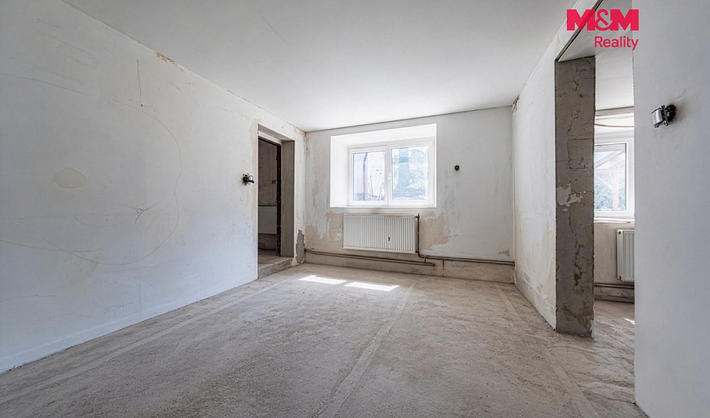 Prodej domu 235 m² s pozemkem 3 066 m², Přeštěnice – náhled fotky 12