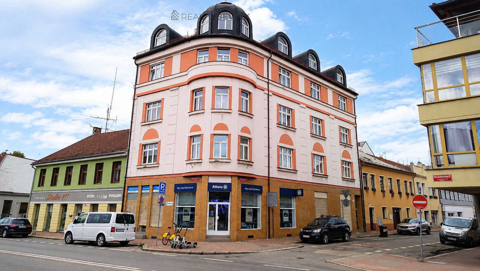 Pronájem bytu 3+kk 90 m²