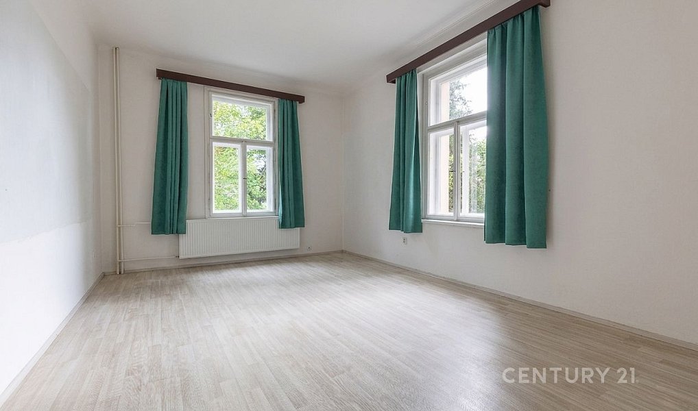 Prodej domu 260 m² s pozemkem 687 m², Praha – náhled fotky 2
