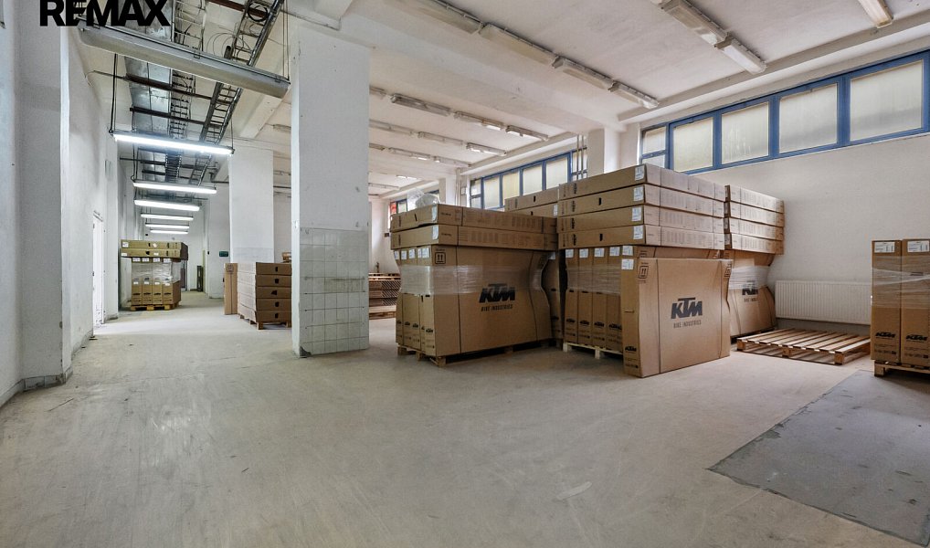 Pronájem skladovacích prostor 3 200 m², Šumperk – náhled fotky 8