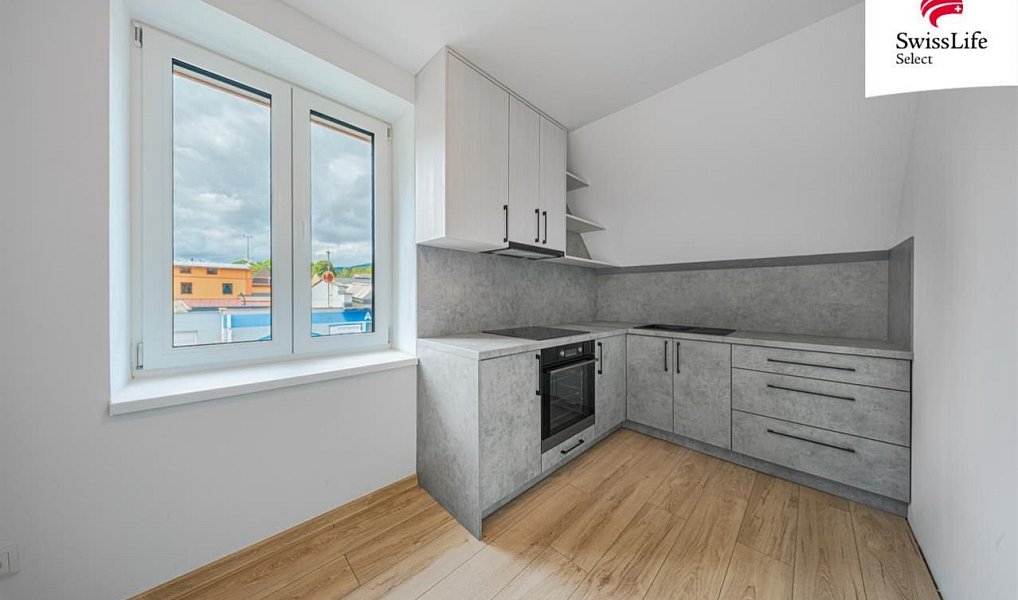 Prodej bytu 2+1 52 m², Trutnov – náhled fotky 2