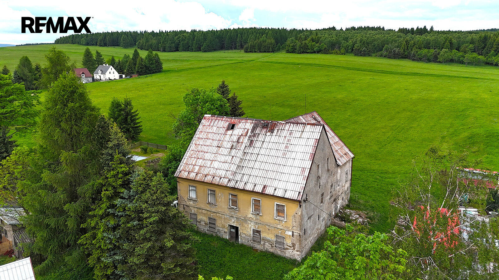 Prodej domu 590 m² s pozemkem 796 m² – fotografie 4