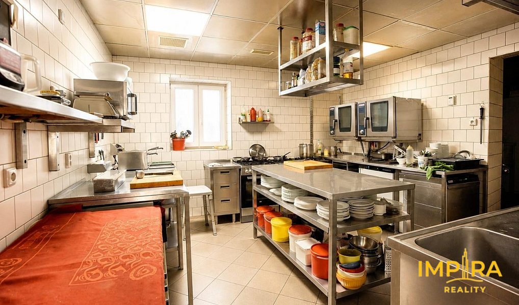 Prodej nájemního domu, činžáku 2 434 m², Nová Bystřice – náhled fotky 12