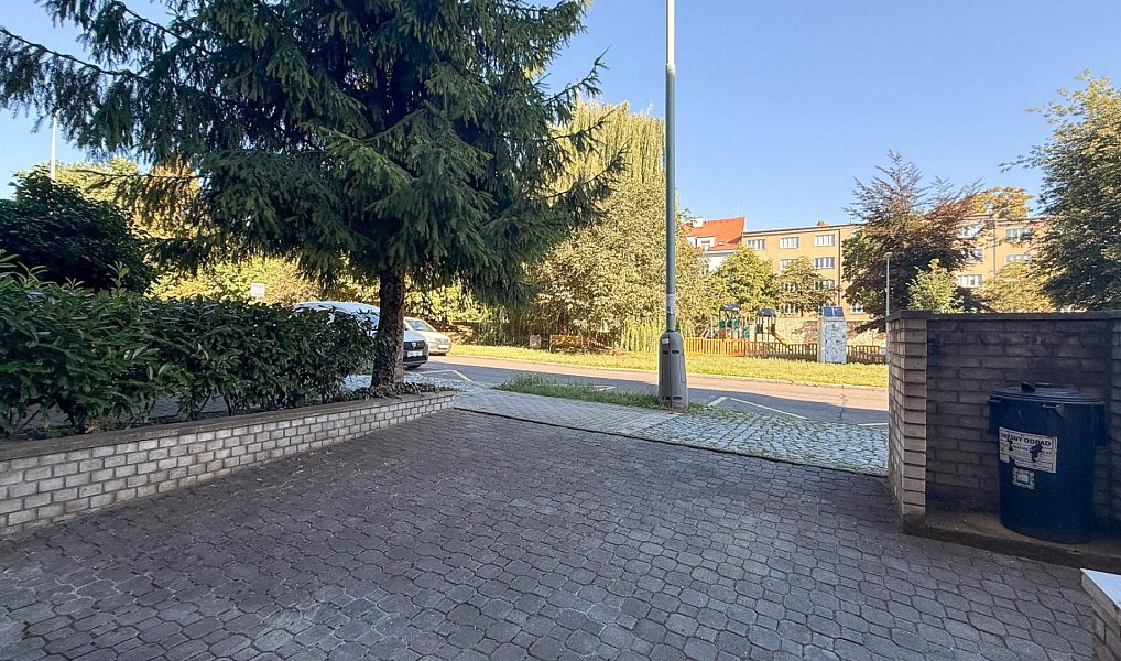 Pronájem obchodních prostor 25 m², Praha – náhled fotky 9