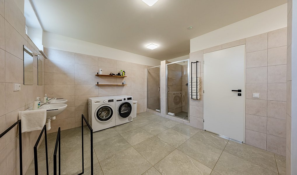 Prodej ubytovacího objektu 146 m², Bzenec – náhled fotky 26