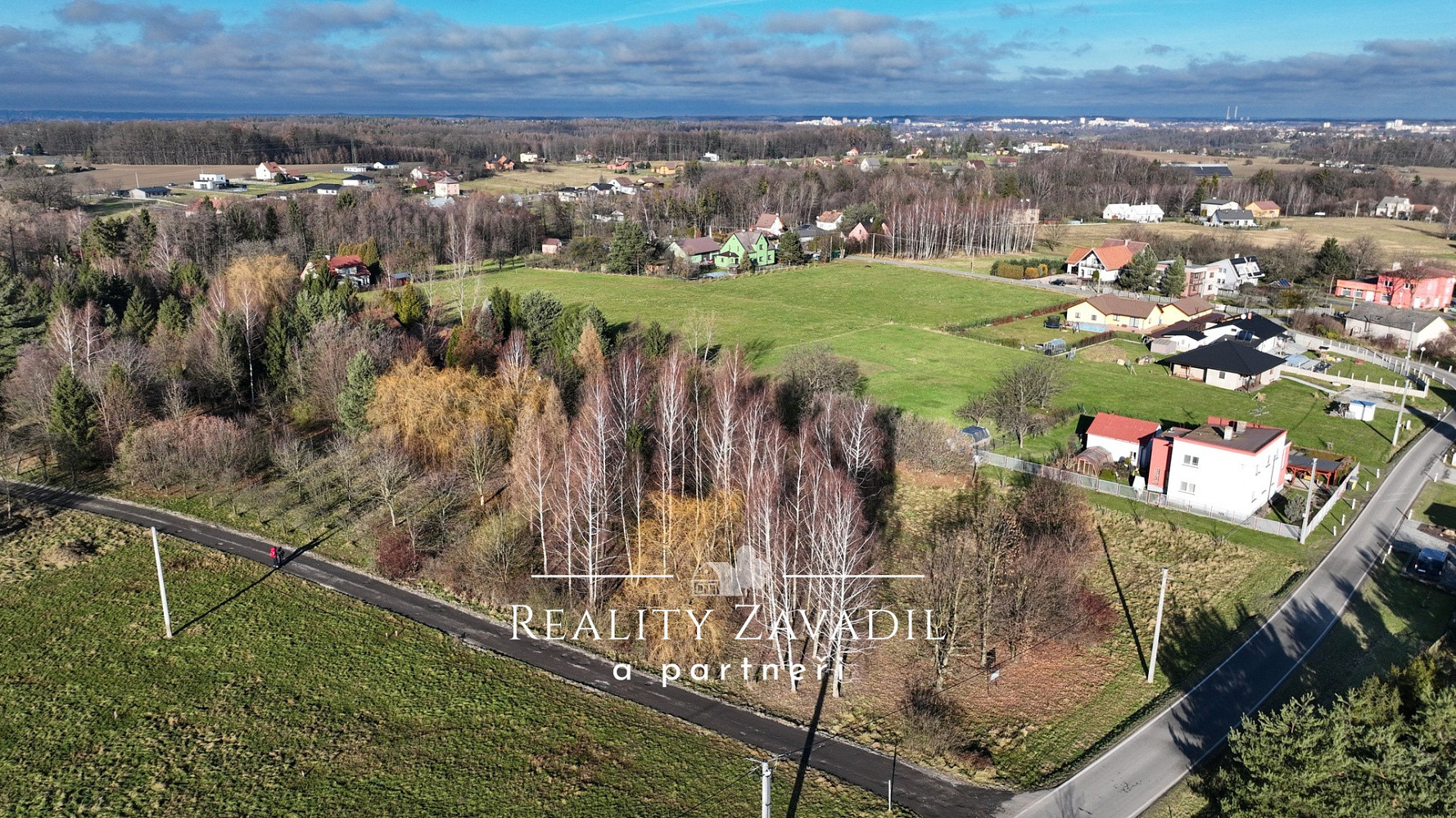 Prodej stavebního pozemku 4 399 m² — photo 2
