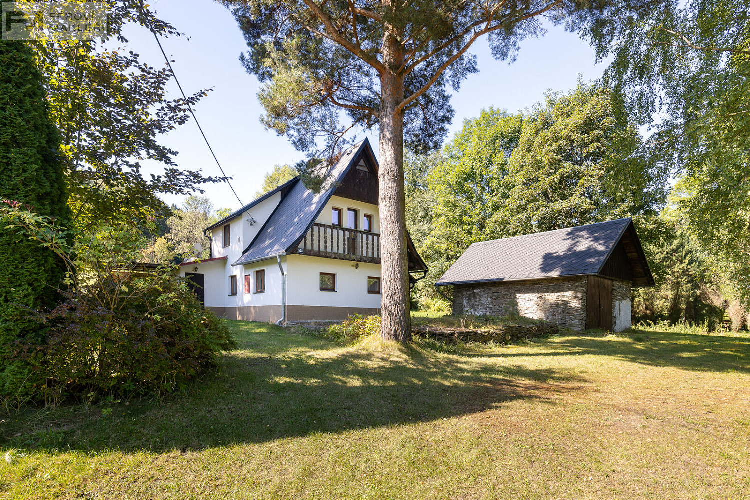 Prodej domu 100 m² s pozemkem 937 m²