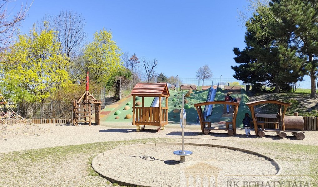 Prodej bytu 3+kk 70 m², Praha – náhled fotky 22