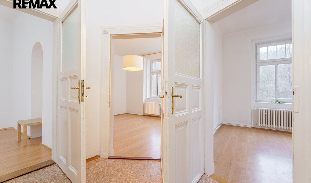 Prodej domu 269 m² s pozemkem 496 m², Praha – náhled fotky 30