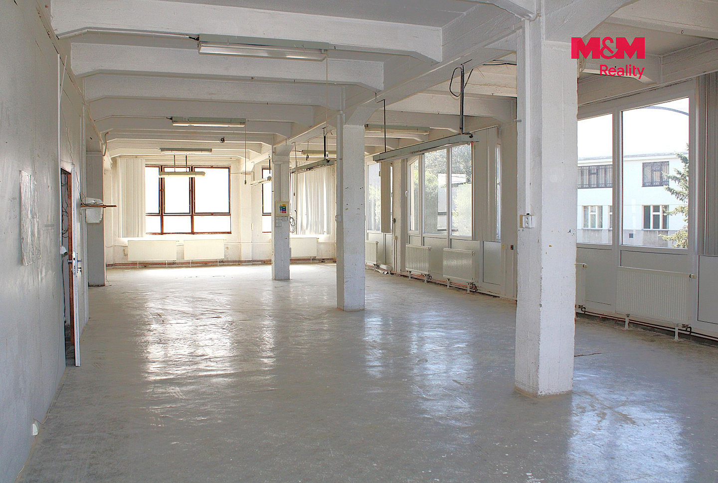 Pronájem výrobních prostor 330 m² – fotografie 4