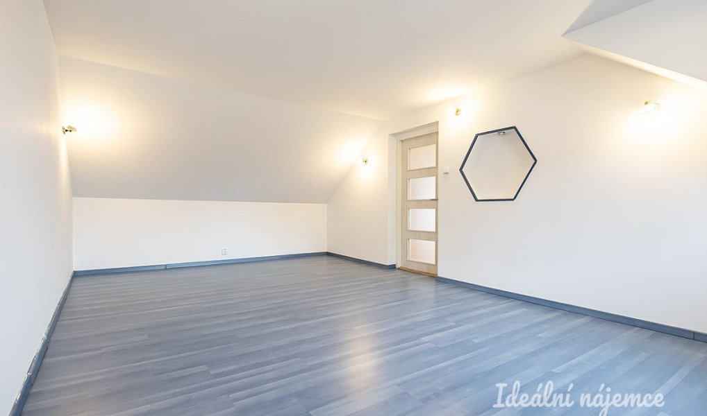 Pronájem domu 140 m² s pozemkem 103 m², Brandýs nad Labem-Stará Boleslav – náhled fotky 19