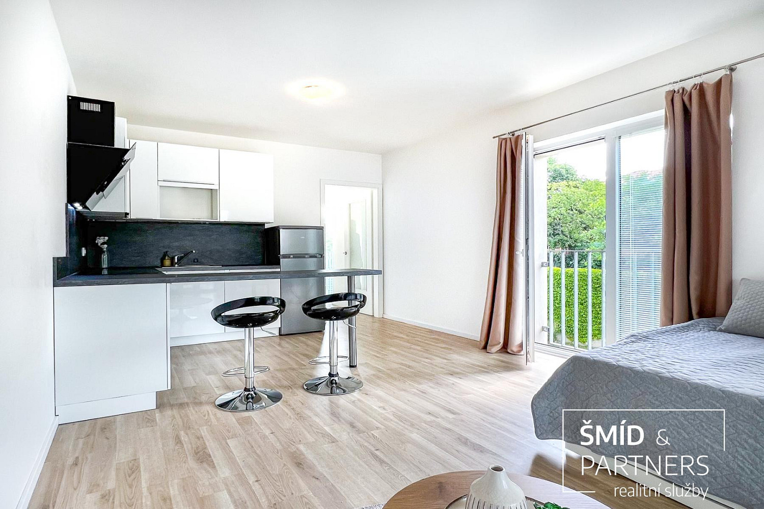 Prodej bytu 1+kk 32 m² — photo 2