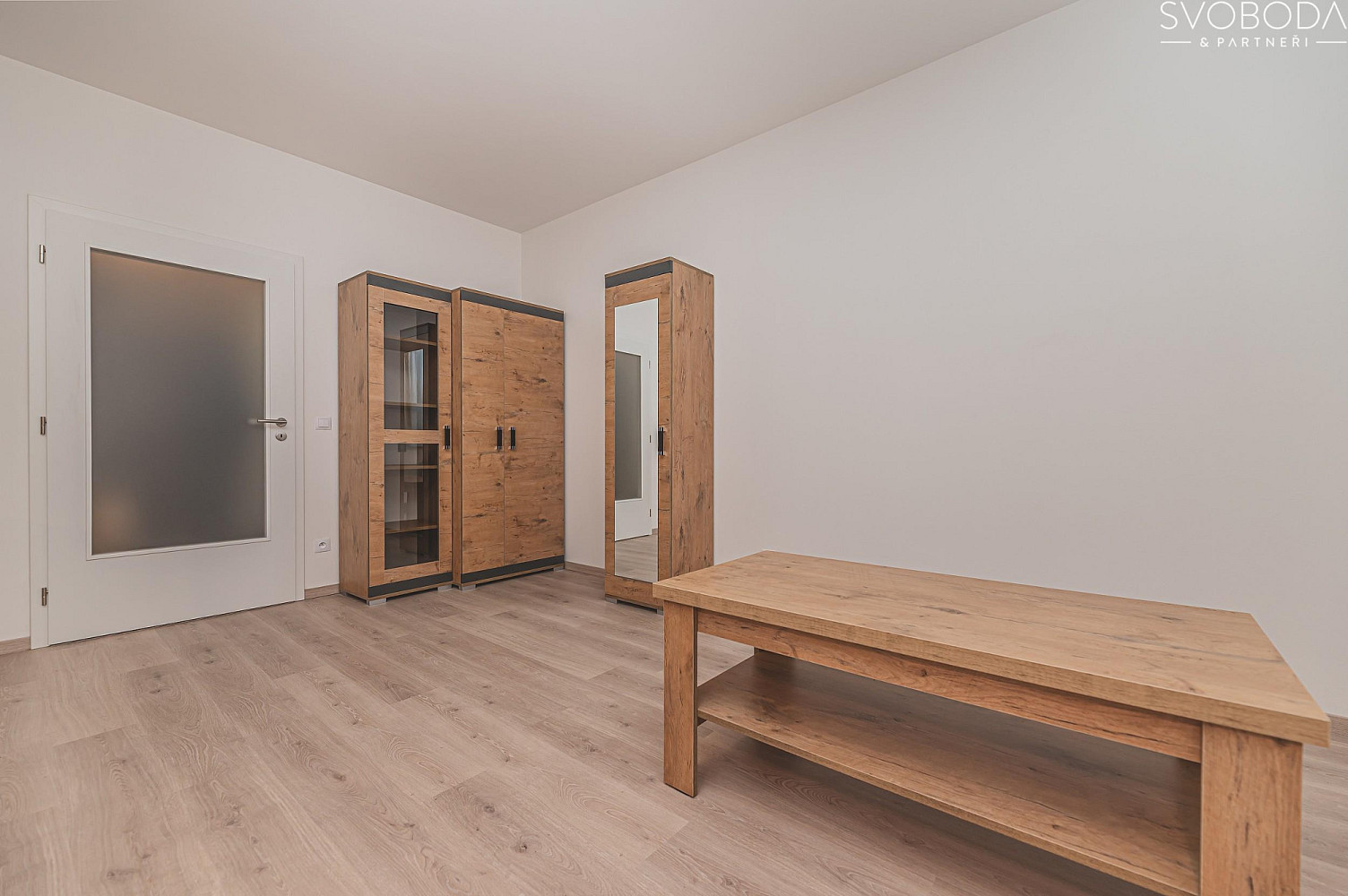 Pronájem bytu 1+kk 32 m² — photo 4