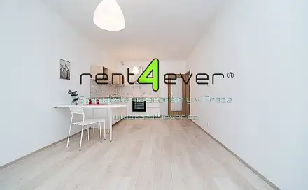Pronájem bytu 2+kk 56 m²
