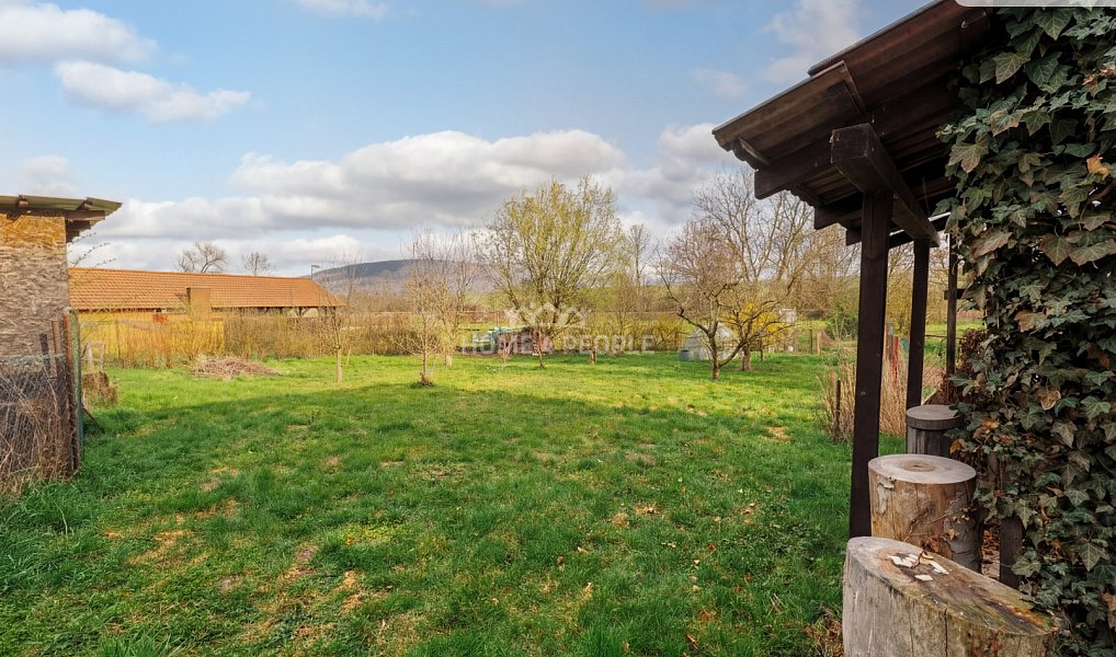 Prodej domu 133 m² s pozemkem 1 126 m², Zlonice – náhled fotky 34