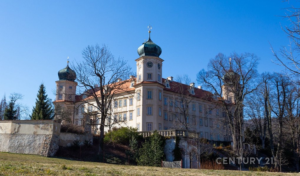 Prodej zahrady 5 320 m², Mníšek pod Brdy – náhled fotky 3
