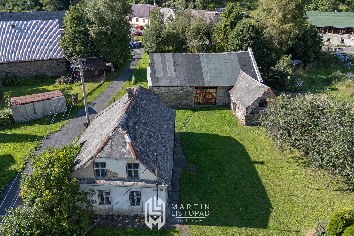 Prodej stavebního pozemku 1 379 m² – pohled 6