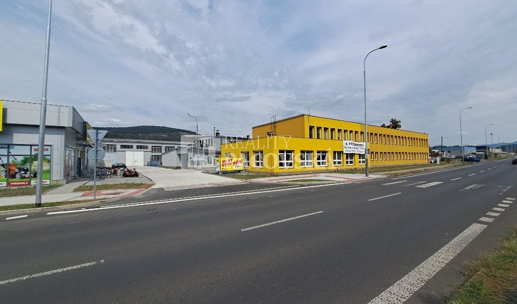 Pronájem kanceláře 16 m², Ústí nad Labem – náhled fotky 2