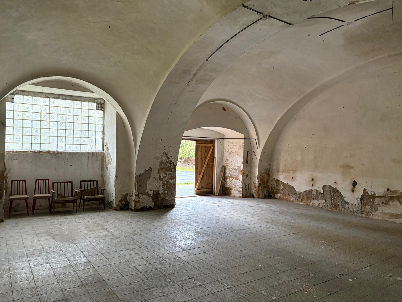 Pronájem výrobních prostor 250 m²